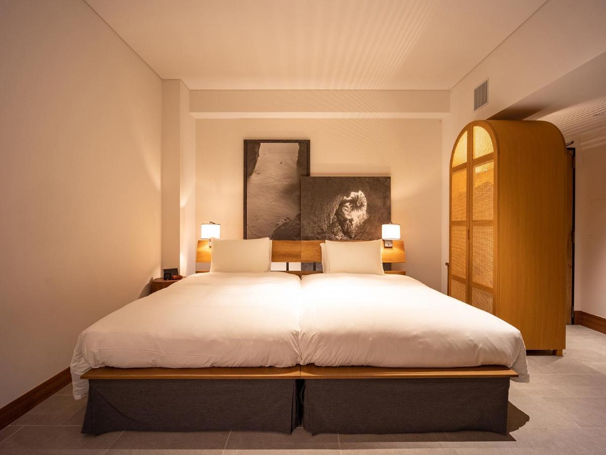 One Suite The Grand Nakijin Exteriér fotografie